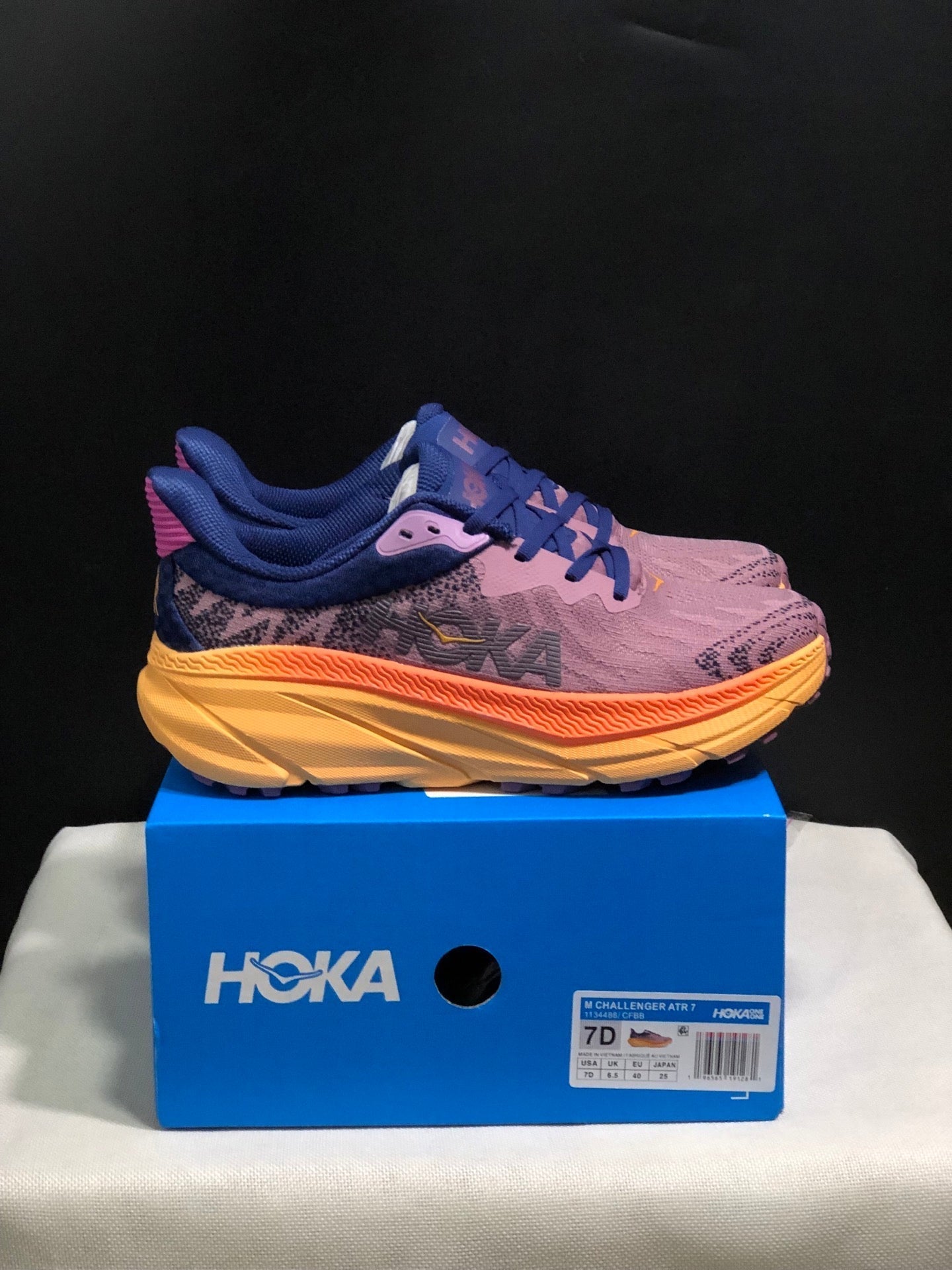HOKA ONE ONE Challenger 7