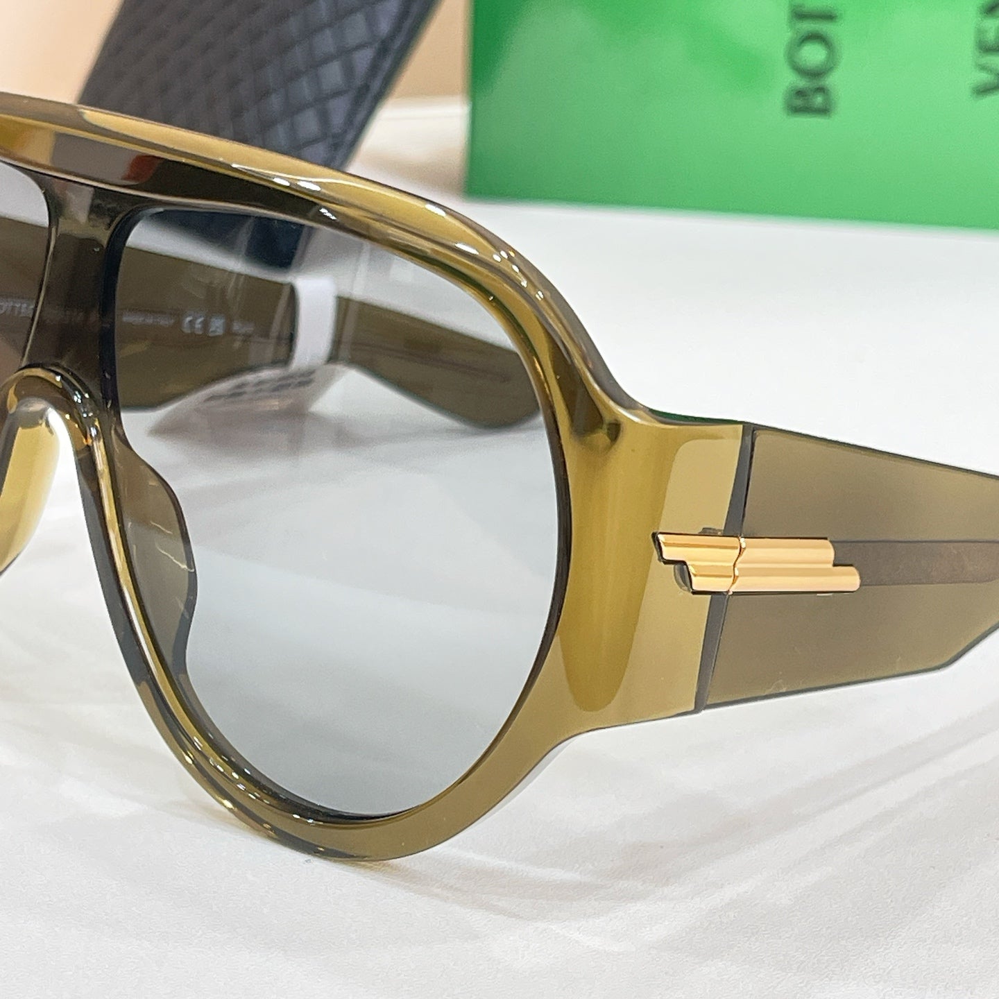 BOTTEGA VENETA Sunglasses-BV1345S